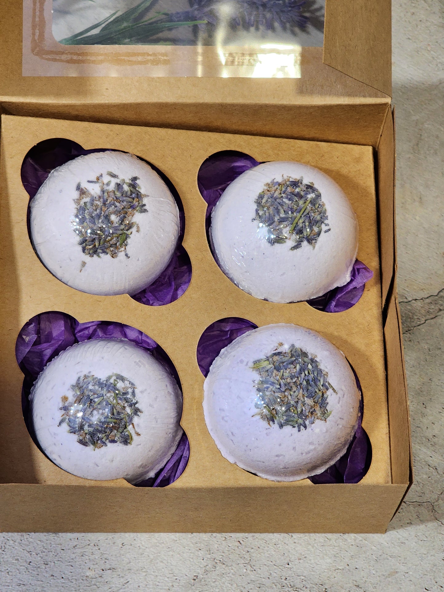 Luxurious Lavender Aromatherapy Bath Bombs - Set of 4