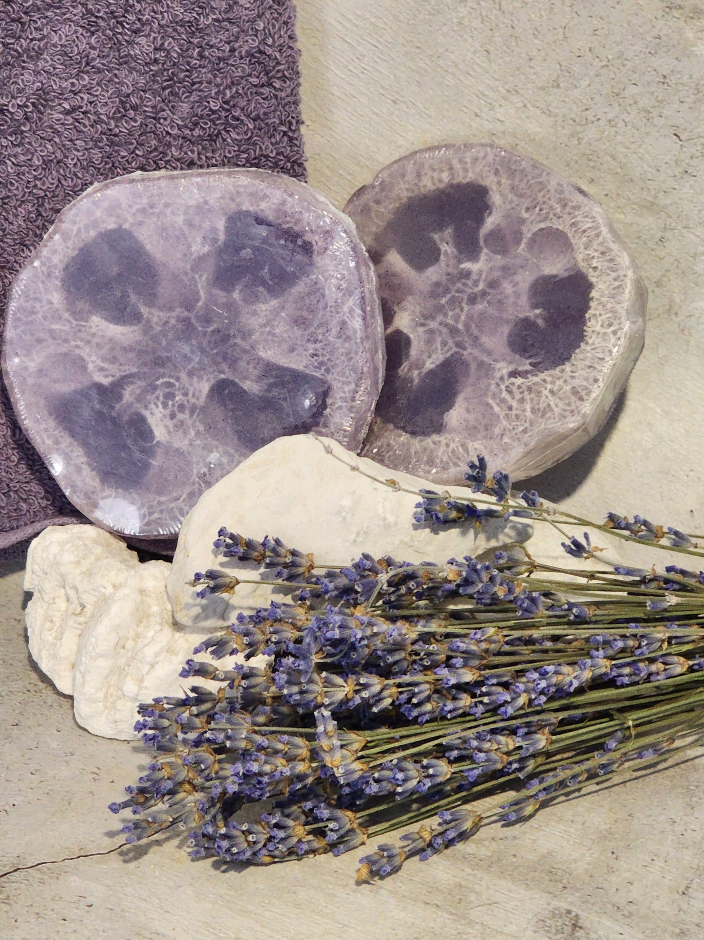 Exfoliating Soap with Loofah & Aloe